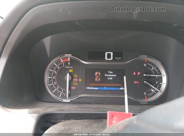 5FNYF5H80JB010863 2018 HONDA PILOT Blue Հետևի նստատեղերի տեսք