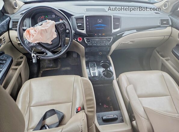 5FNYF5H93JB007707 2018 HONDA PILOT White Vista del salpicadero