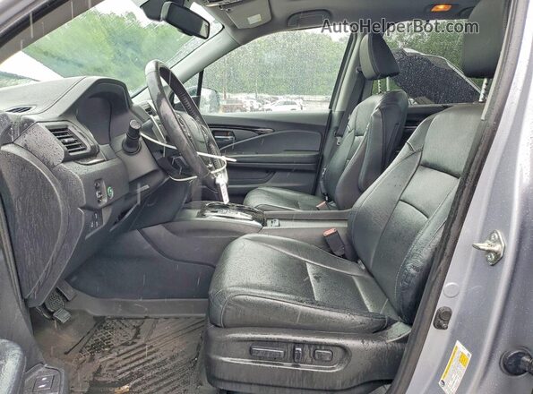 5FNYF6H00JB004903 2018 HONDA PILOT Silver Սալոնի դիմացի տեսք