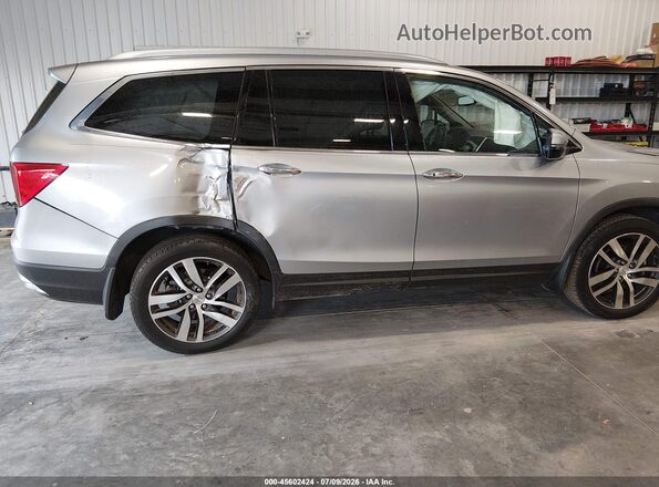 5FNYF6H04HB020077 2017 HONDA PILOT Gray Вид спереду