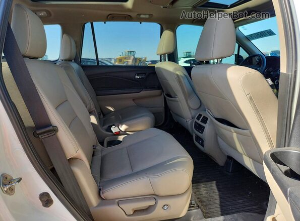 5FNYF6H04KB082702 2019 HONDA PILOT White Widok wnętrza z tyłu