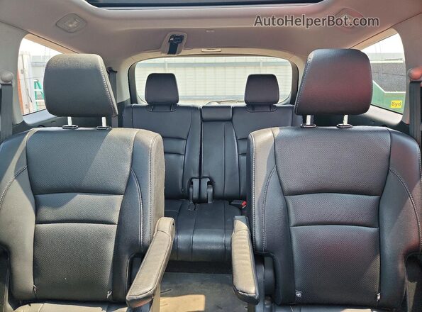 5FNYF6H06HB088283 2017 HONDA PILOT Black უკანა სავარძლების ხედი