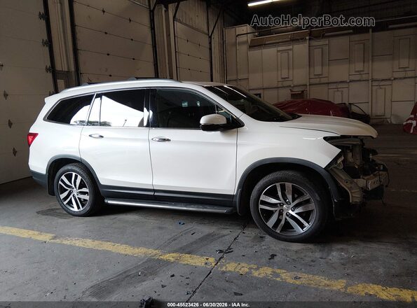5FNYF6H08JB024154 2018 HONDA PILOT White Панорамний вид салону 360°