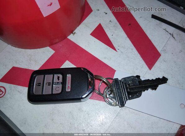 5FNYF6H08JB024154 2018 HONDA PILOT White Вид панелі приладів