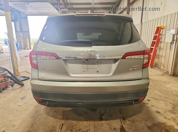 5FNYF6H20MB002381 2021 HONDA PILOT Серебряный Вид сзади