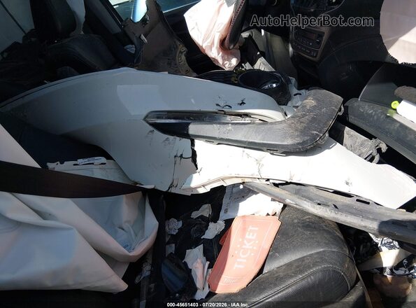 5FNYF6H26NB079273 2022 HONDA PILOT White Առջևի վահանակի տեսք