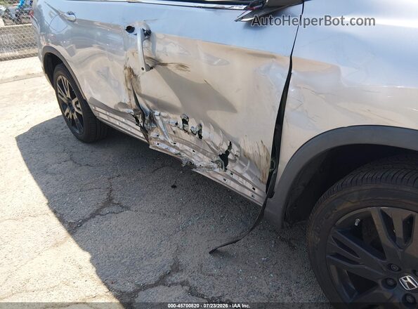 5FNYF6H28NB095233 2022 HONDA PILOT Silver Front view