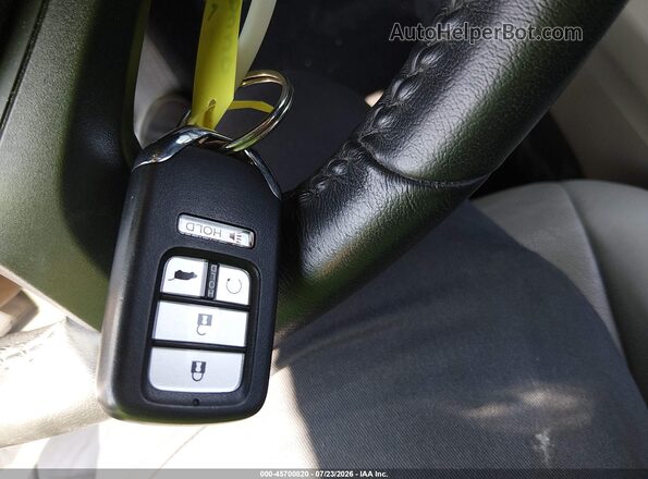 5FNYF6H28NB095233 2022 HONDA PILOT Silver Dashboard view