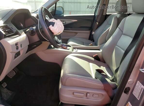 5FNYF6H28NB096477 2022 HONDA PILOT Silver Սալոնի դիմացի տեսք