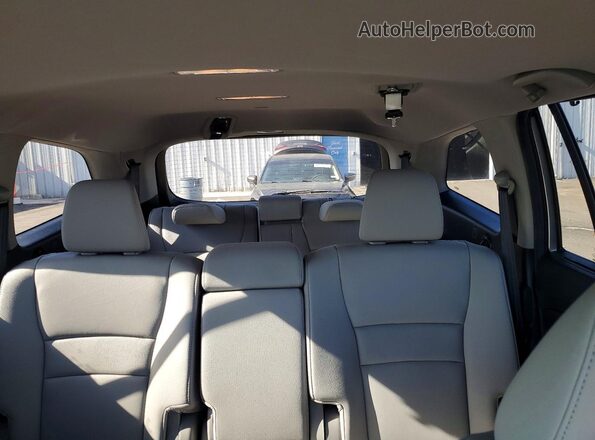 5FNYF6H28NB096477 2022 HONDA PILOT Silver Հետևի նստատեղերի տեսք