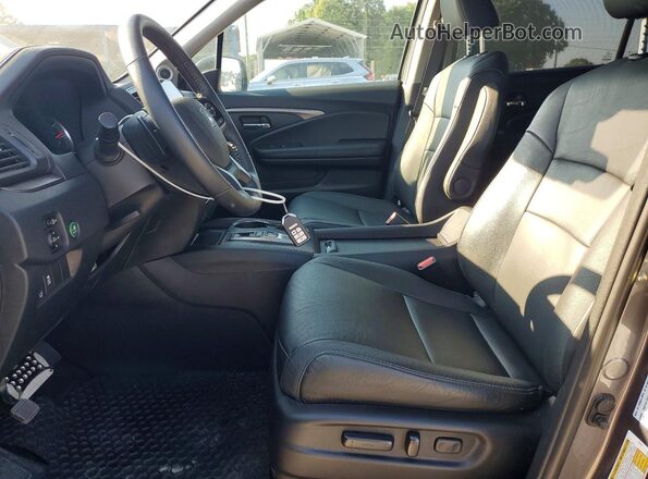 5FNYF6H2XMB032133 2021 HONDA PILOT Gray Вид салону спереду