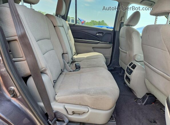 5FNYF6H3XHB050579 2017 HONDA PILOT Gray უკანა სალონის ხედი