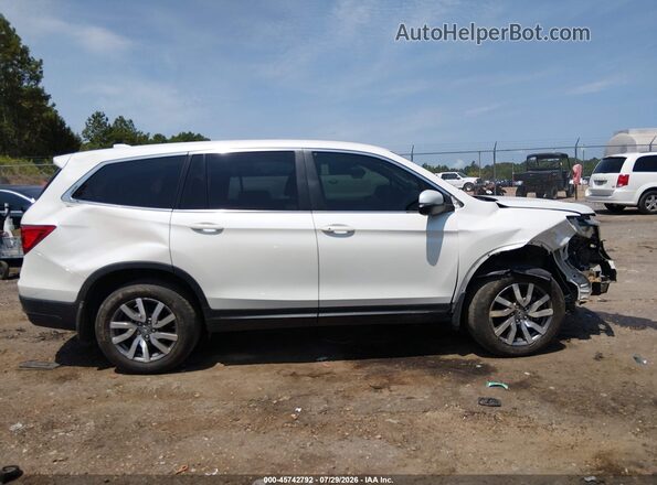 5FNYF6H3XKB016018 2019 HONDA PILOT White Սալոնի 360 աստիճան տեսք