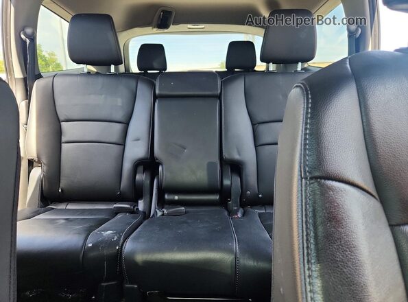5FNYF6H43KB084864 2019 HONDA PILOT Black Vista de los asientos traseros