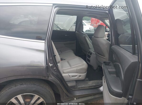 5FNYF6H50HB036692 2017 HONDA PILOT Gray Вид наклейки з VIN-кодом