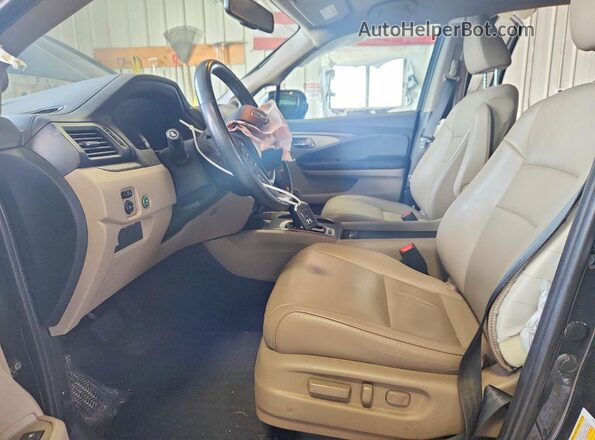 5FNYF6H51JB072414 2018 HONDA PILOT Green Widok wnętrza z przodu