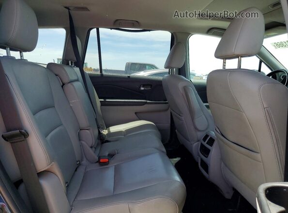 5FNYF6H51KB020170 2019 HONDA PILOT Blue Вид задньої частини салону