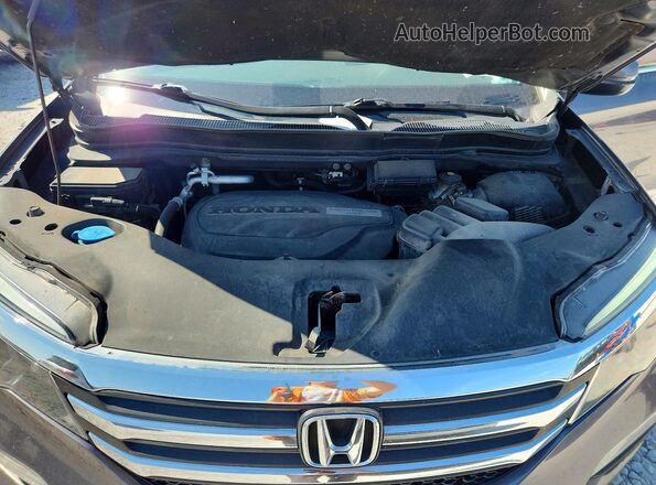 5FNYF6H53HB019403 2017 HONDA PILOT Gray Widok komory silnika