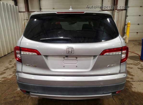 5FNYF6H53KB043448 2019 HONDA PILOT Silver Rear view