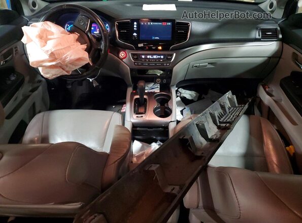 5FNYF6H53KB043448 2019 HONDA PILOT Silver Dashboard view