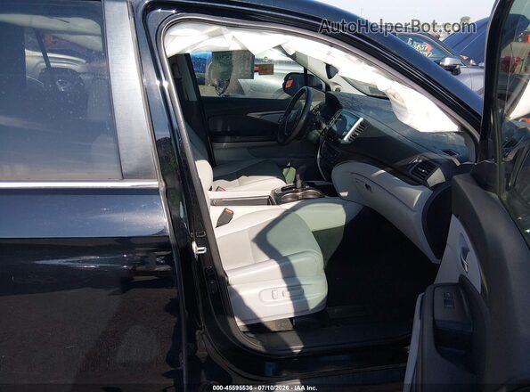 5FNYF6H55HB047509 2017 HONDA PILOT Black Вид салону спереду