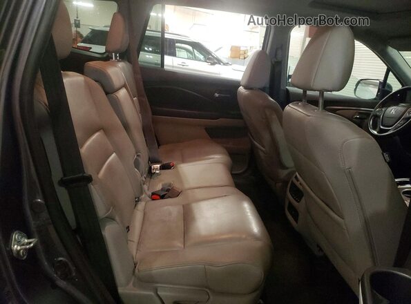 5FNYF6H55JB005489 2018 HONDA PILOT Gray Սալոնի հետևի տեսք