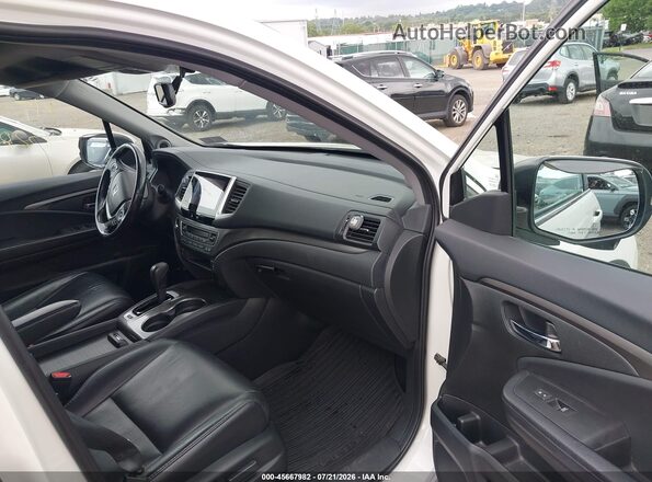 5FNYF6H55JB019098 2018 HONDA PILOT White Սալոնի դիմացի տեսք