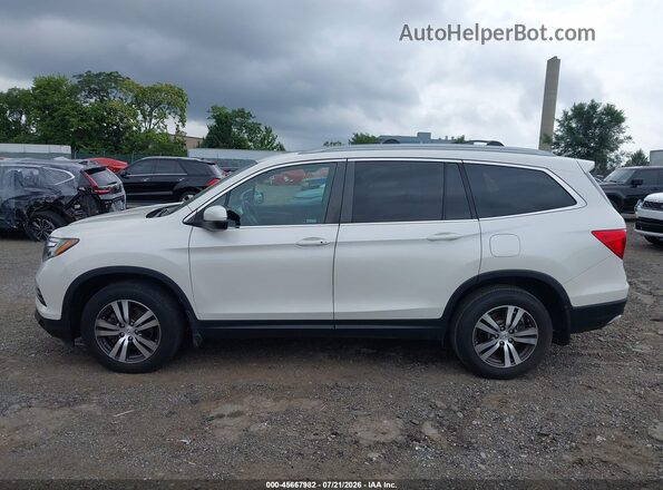 5FNYF6H55JB019098 2018 HONDA PILOT White Սալոնի 360 աստիճան տեսք