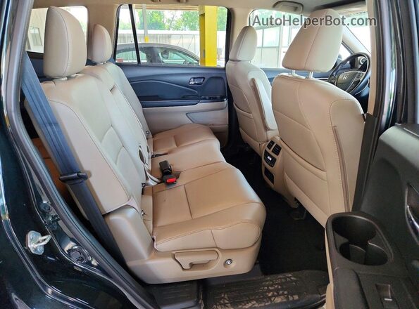 5FNYF6H55JB064607 2018 HONDA PILOT Черный Вид задней части салона