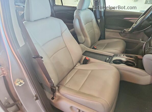 5FNYF6H55NB097323 2022 HONDA PILOT Silver Widok tylnych siedzeń