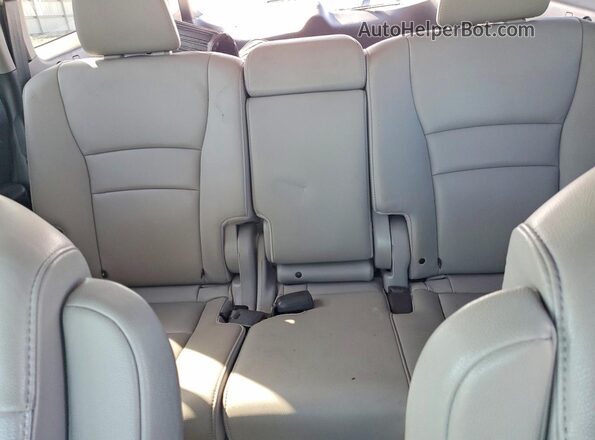 5FNYF6H56KB038633 2019 HONDA PILOT Blue Vista de los asientos traseros