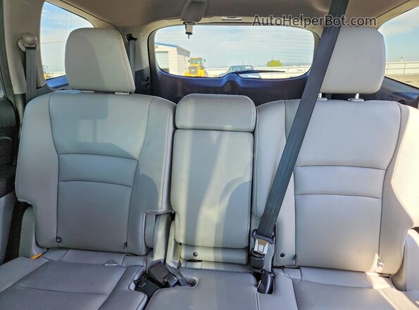 5FNYF6H57JB025291 2018 HONDA PILOT Blue უკანა სავარძლების ხედი