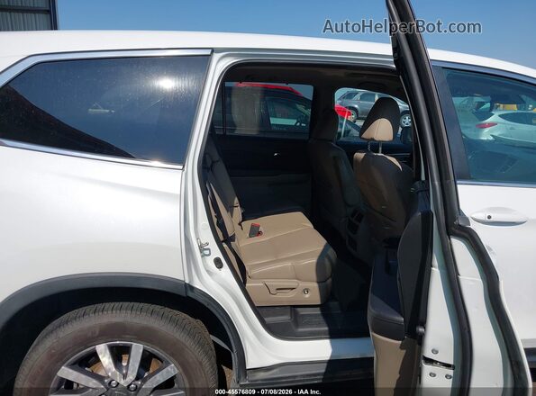 5FNYF6H57LB016111 2020 HONDA PILOT White VIN კოდის სტიკერის ხედი