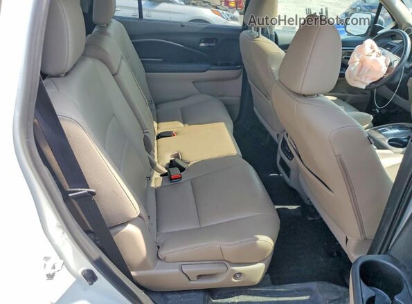 5FNYF6H57MB090498 2021 HONDA PILOT White Rear interior view