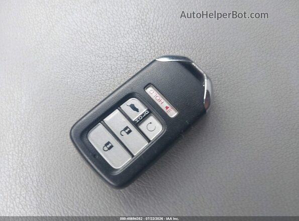 5FNYF6H58JB030399 2018 HONDA PILOT Синий Вид панели приборов