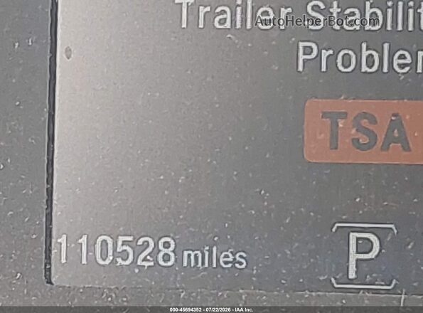5FNYF6H58JB030399 2018 HONDA PILOT Синий 
