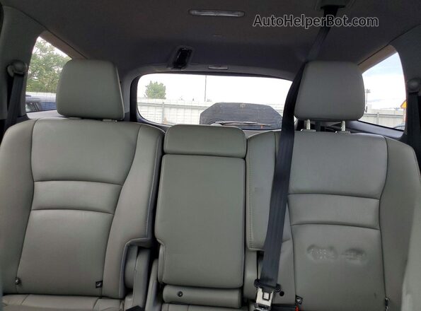 5FNYF6H59HB032155 2017 HONDA PILOT Blue Vista de los asientos traseros