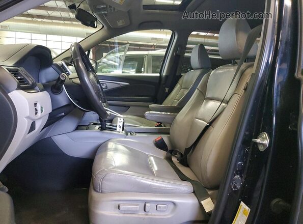 5FNYF6H59JB057935 2018 HONDA PILOT Black Widok wnętrza z przodu