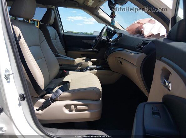 5FNYF6H59NB017201 2022 HONDA PILOT White Vista interior delantera