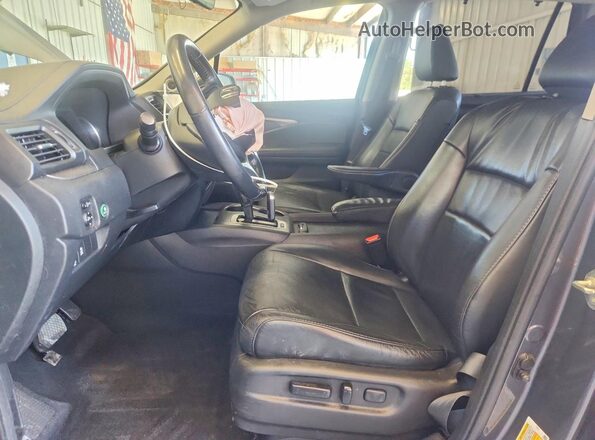 5FNYF6H5XKB073174 2019 HONDA PILOT Gray Widok wnętrza z przodu