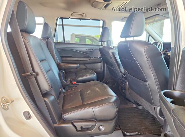 5FNYF6H63KB068343 2019 HONDA PILOT White Vista interior trasera