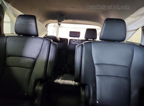 5FNYF6H65NB076531 2022 HONDA PILOT Black Vista de los asientos traseros
