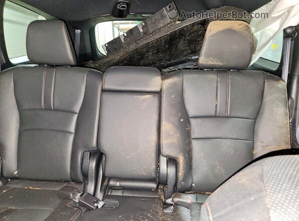 5FNYF6H81NB065608 2022 HONDA PILOT Black Հետևի նստատեղերի տեսք