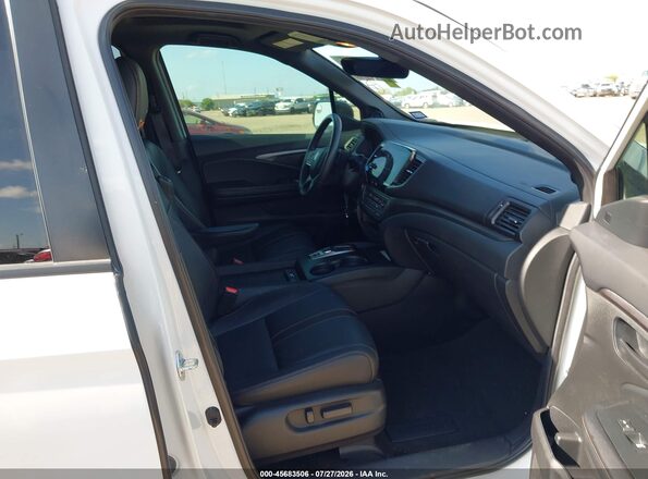 5FNYF6H82NB088766 2022 HONDA PILOT Белый Вид салона спереди
