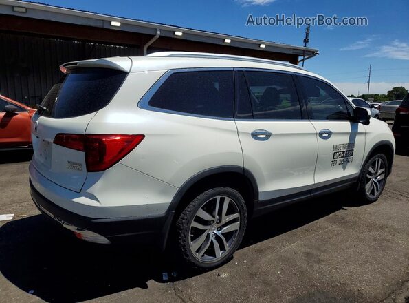 5FNYF6H90HB082655 2017 HONDA PILOT White Задня права чверть