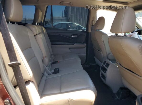 5FNYF6H91KB079657 2019 HONDA PILOT Burgundy Vista interior trasera