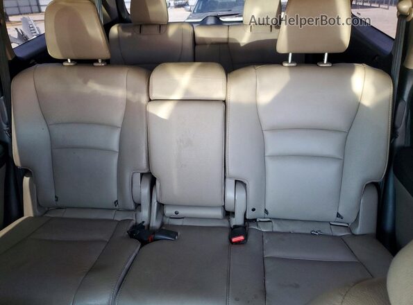 5FNYF6H91KB079657 2019 HONDA PILOT Burgundy Vista de los asientos traseros
