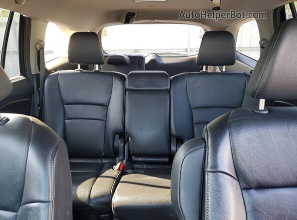 5FNYF6H92KB095365 2019 HONDA PILOT Blue Widok tylnych siedzeń