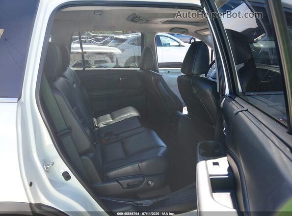 5FNYF6H93HB060598 2017 HONDA PILOT White Vista de la etiqueta del VIN