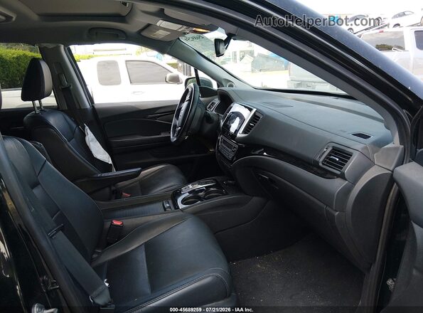 5FNYF6H93JB006417 2018 HONDA PILOT Black Front interior view